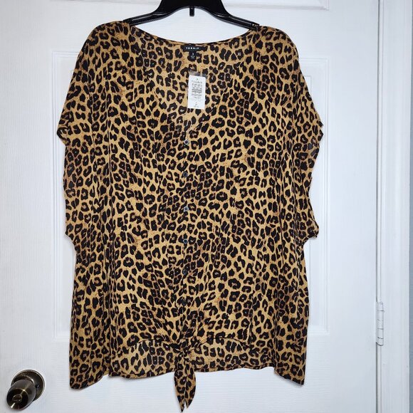 torrid Tops - NEW – Torrid Button Tie Front Leopard Dolman - Size: 3 (22W/24W) PRICE IS FIRM